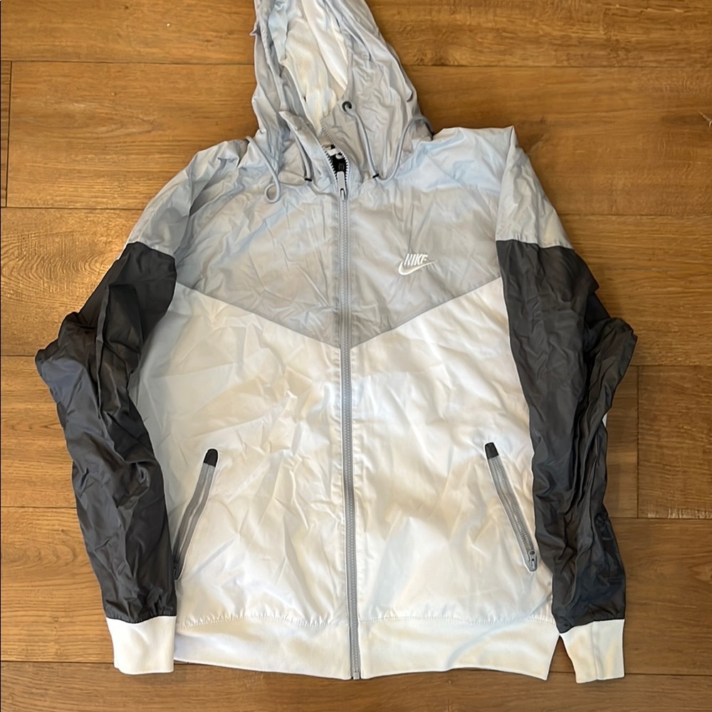 Nike Windbreaker Jacket - Gray and Black